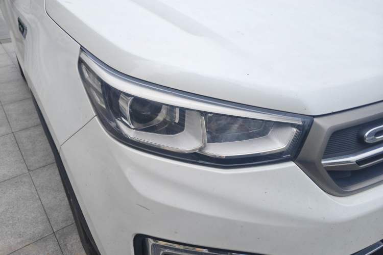 Used CHANGAN CS55 2017 1.5T Manual Colorful Edition Right Front Headlight