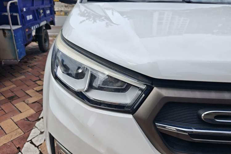 Used CHANGAN CS55 2017 1.5T Automatic Colorful Edition Right Front Headlight