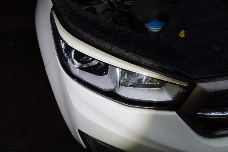 Used CHANGAN CS55 2017 1.5T Automatic Colorful Edition Right Front Headlight