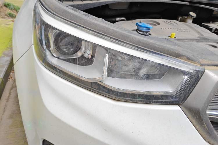 Used CHANGAN CS55 2017 1.5T Automatic Colorful Edition Right Front Headlight