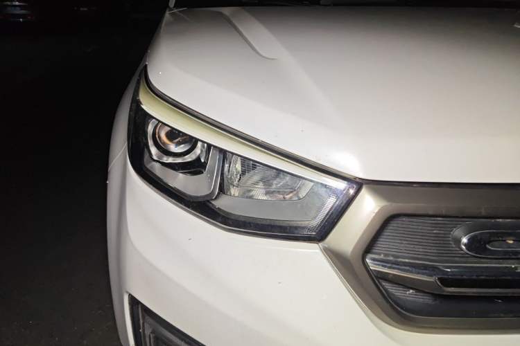 Used CHANGAN CS55 2017 1.5T Manual Colorful Edition Right Front Headlight