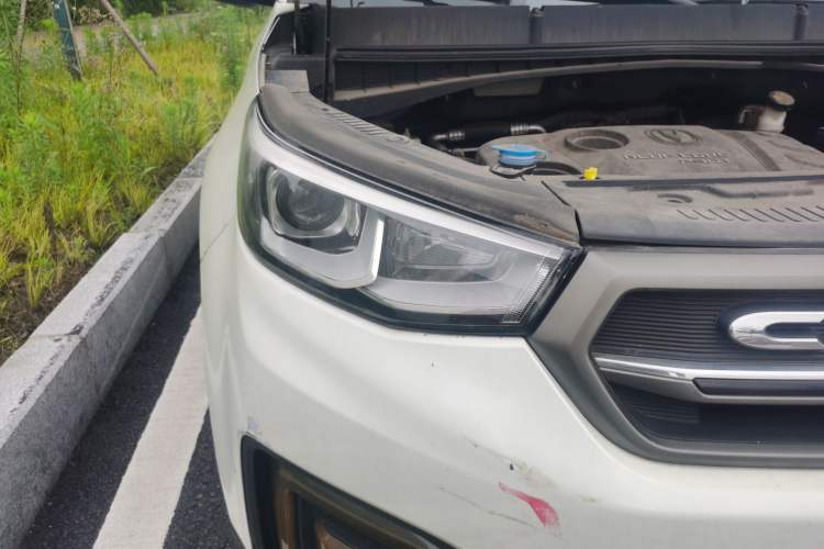 Used CHANGAN CS55 2017 1.5T Automatic Colorful Edition Right Front Headlight