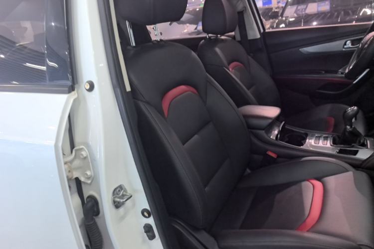 Used CHANGAN CS55 2017 1.5T Manual Colorful Edition Right Front Seat