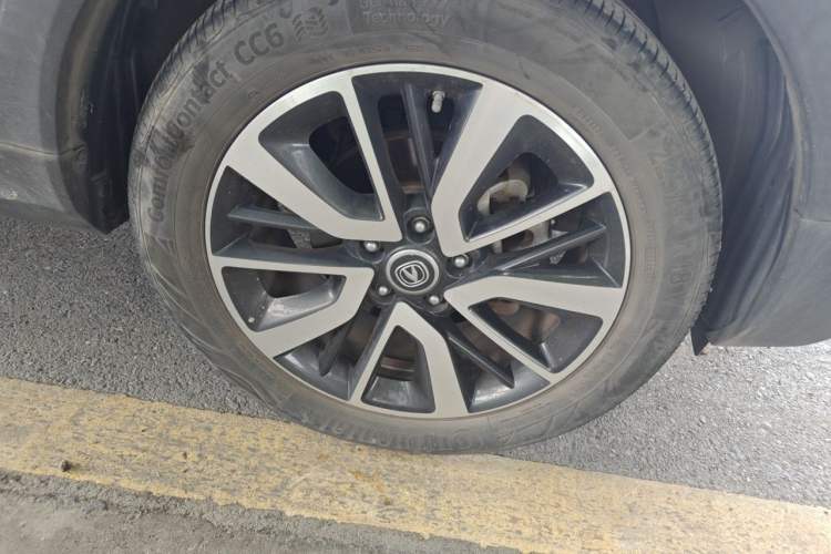 Used CHANGAN CS55 2017 1.5T Automatic Xuan Dong Model Right Front Wheel Hub