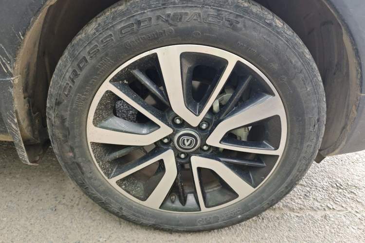 Used CHANGAN CS55 2017 1.5T Manual Xuan Dong Model Right Front Wheel Hub