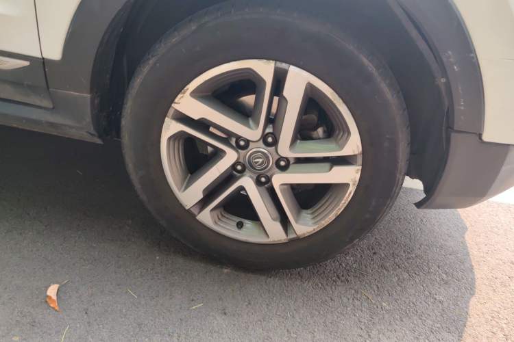 Used CHANGAN CS55 2017 1.5T Manual Colorful Edition Right Front Wheel Hub