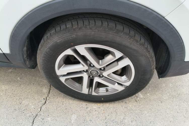 Used CHANGAN CS55 2017 1.5T Automatic Colorful Edition Right Front Wheel Hub