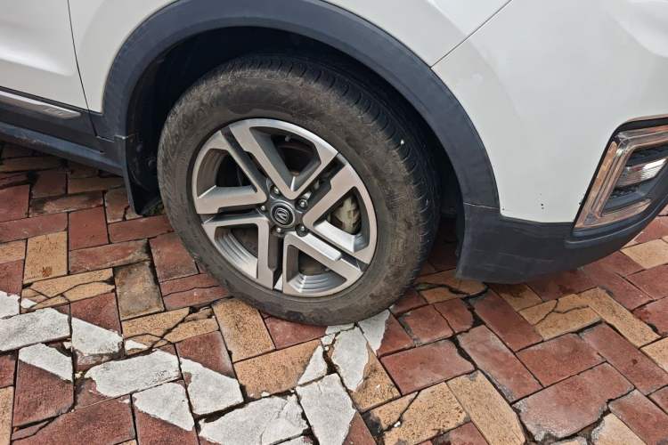 Used CHANGAN CS55 2017 1.5T Automatic Colorful Edition Right Front Wheel Hub