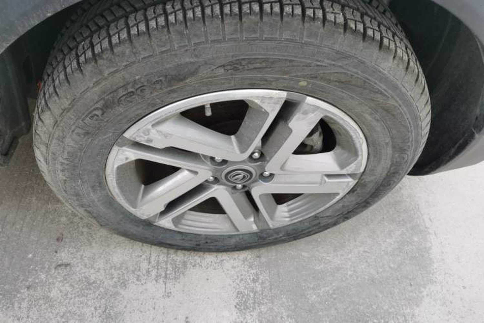 Used CHANGAN CS55 2017 1.5T Automatic Colorful Edition Right Front Wheel Hub