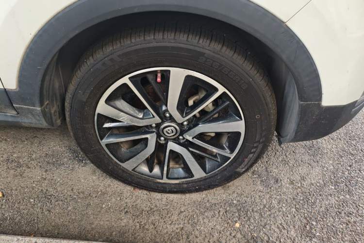Used CHANGAN CS55 2017 1.5T Automatic Colorful Edition Right Front Wheel Hub