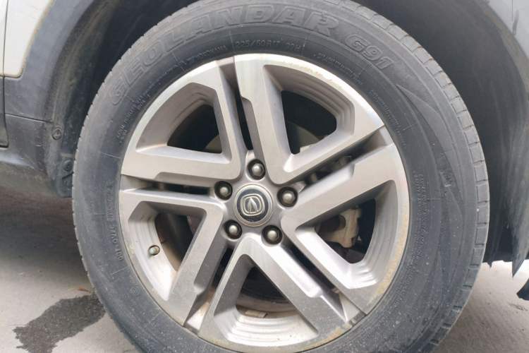 Used CHANGAN CS55 2017 1.5T Automatic Colorful Edition Right Front Wheel Hub