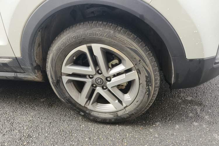 Used CHANGAN CS55 2017 1.5T Manual Colorful Edition Right Front Wheel Hub