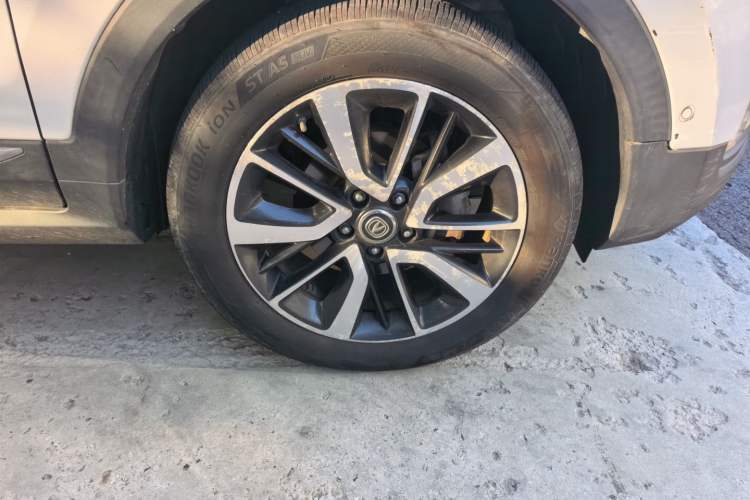 Used CHANGAN CS55 2017 1.5T Automatic Showoff Model Right Front Wheel Hub