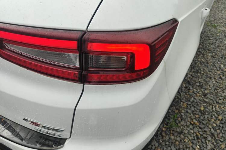 Used CHANGAN CS55 2017 1.5T Automatic Colorful Edition Right Rear Taillight