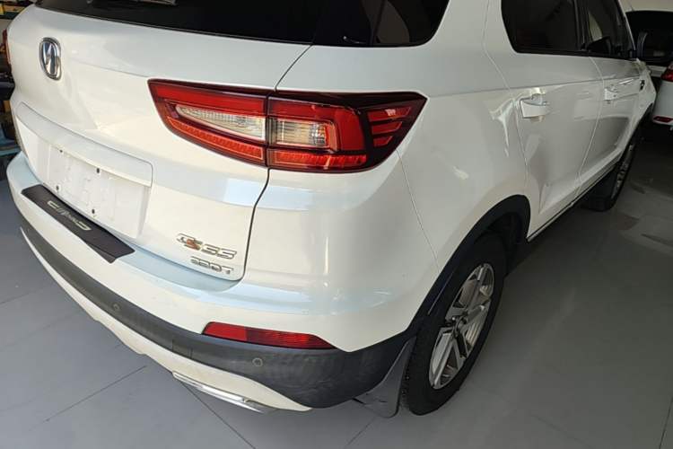 Used CHANGAN CS55 2017 1.5T Automatic Colorful Edition Right Rear Taillight