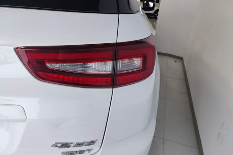 Used CHANGAN CS55 2017 1.5T Automatic Colorful Edition Right Rear Taillight
