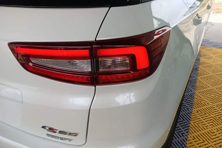 Used CHANGAN CS55 2017 1.5T Automatic Colorful Edition Right Rear Taillight