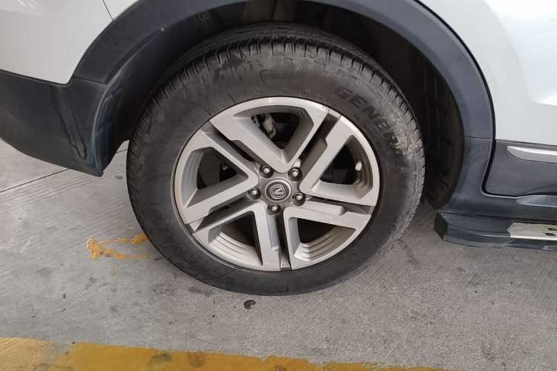 Used CHANGAN CS55 2017 1.5T Automatic Colorful Edition Right Rear Wheel Hub