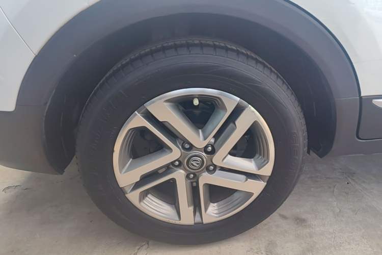 Used CHANGAN CS55 2017 1.5T Automatic Colorful Edition Right Rear Wheel Hub