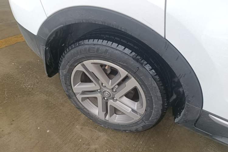 Used CHANGAN CS55 2017 1.5T Automatic Colorful Edition Right Rear Wheel Hub