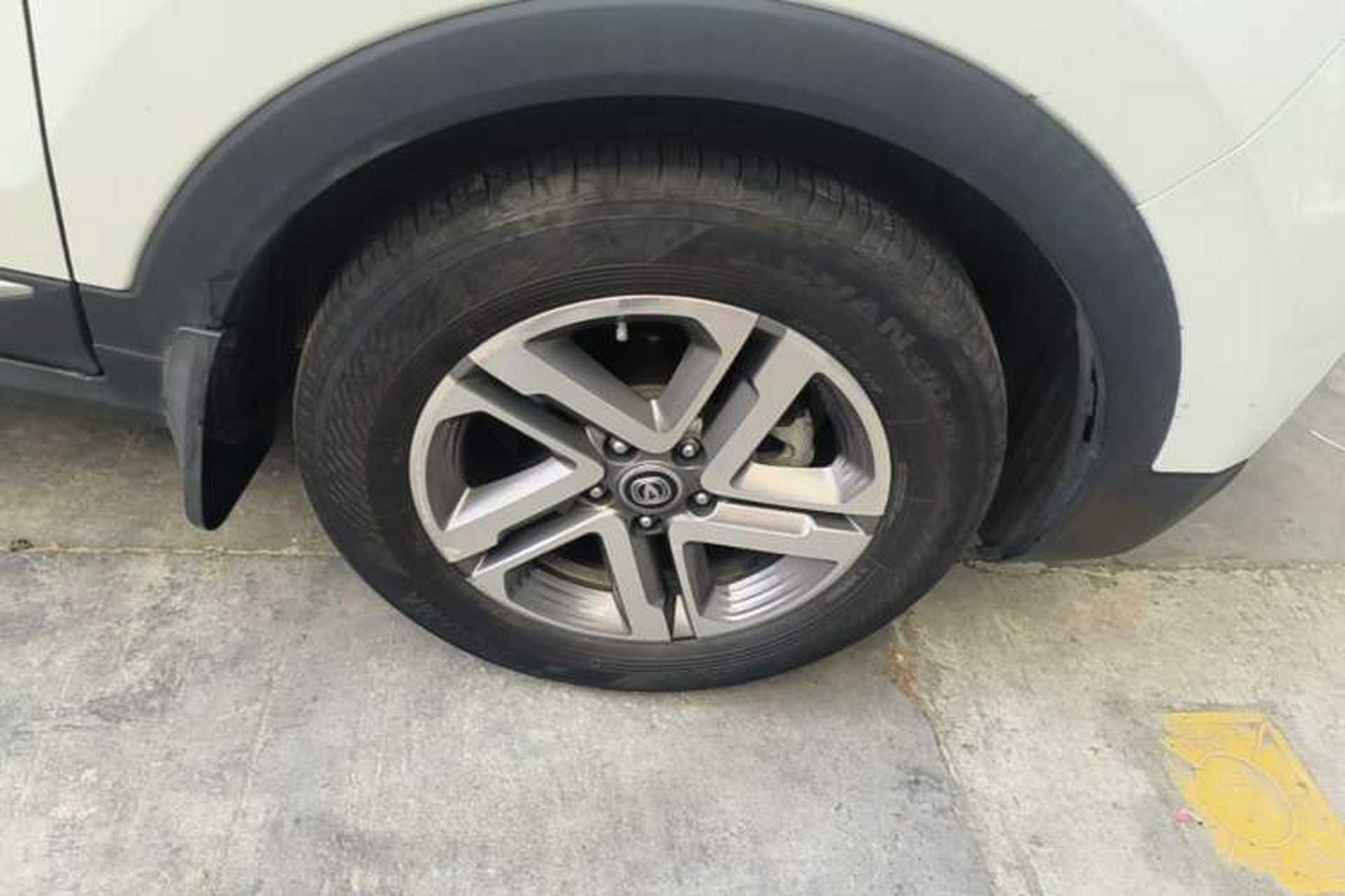 Used CHANGAN CS55 2017 1.5T Automatic Colorful Edition Right Rear Wheel Hub
