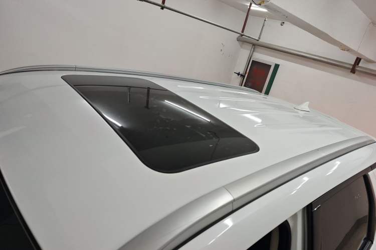 Used CHANGAN CS55 2017 1.5T Automatic Colorful Edition Roof