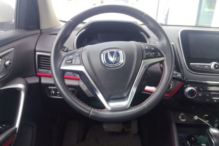 Used CHANGAN CS55 2017 1.5T Automatic Colorful Edition Steering Wheel