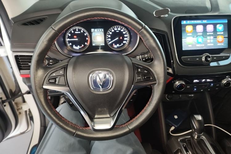 Used CHANGAN CS55 2017 1.5T Automatic Colorful Edition Steering Wheel