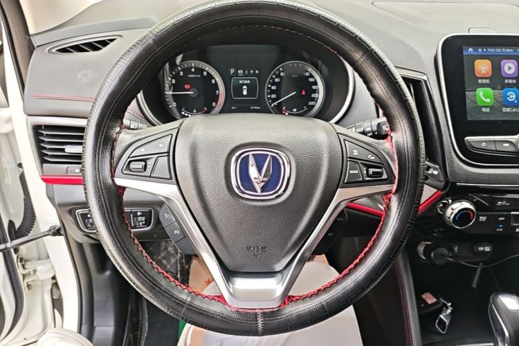 Used CHANGAN CS55 2017 1.5T Automatic Colorful Edition Steering Wheel