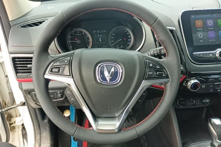 Used CHANGAN CS55 2017 1.5T Automatic Colorful Edition Steering Wheel