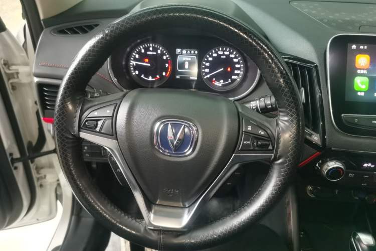 Used CHANGAN CS55 2017 1.5T Automatic Colorful Edition Steering Wheel