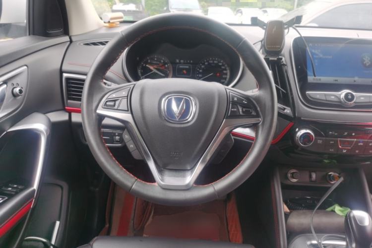 Used CHANGAN CS55 2017 1.5T Automatic Colorful Edition Steering Wheel