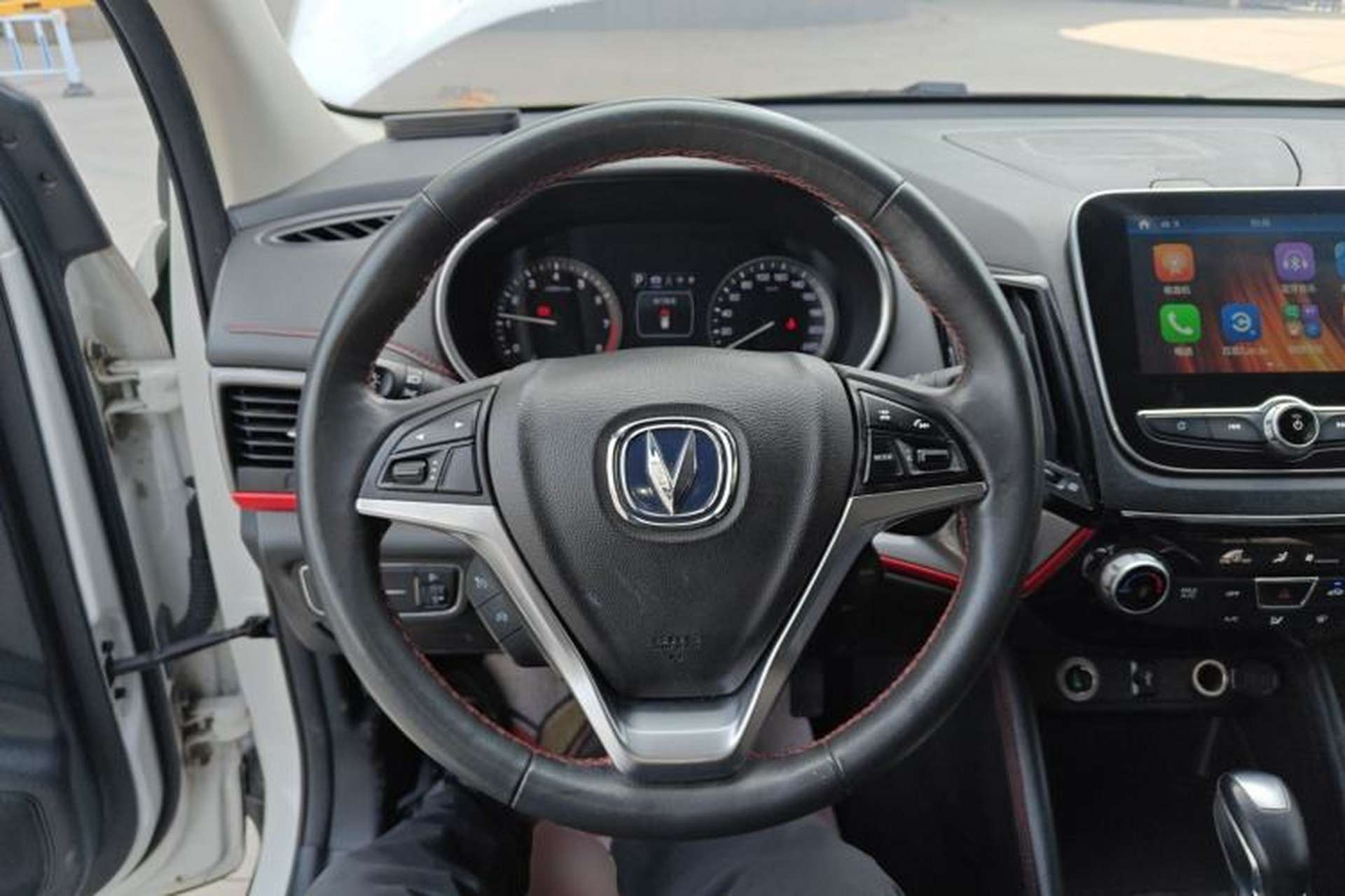 Used CHANGAN CS55 2017 1.5T Automatic Colorful Edition Steering Wheel