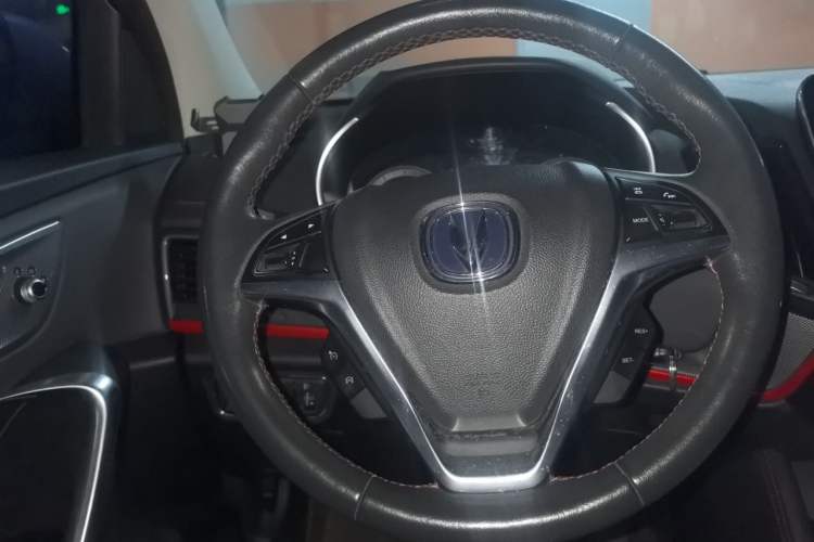 Used CHANGAN CS55 2017 1.5T Manual Colorful Edition Steering Wheel