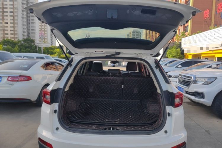 Used CHANGAN CS55 2017 1.5T Automatic Colorful Edition Trunk