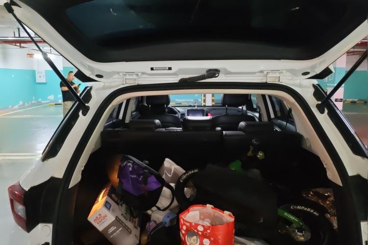Used CHANGAN CS55 2017 1.5T Automatic Colorful Edition Trunk
