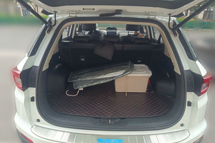 Used CHANGAN CS55 2017 1.5T Automatic Colorful Edition Trunk