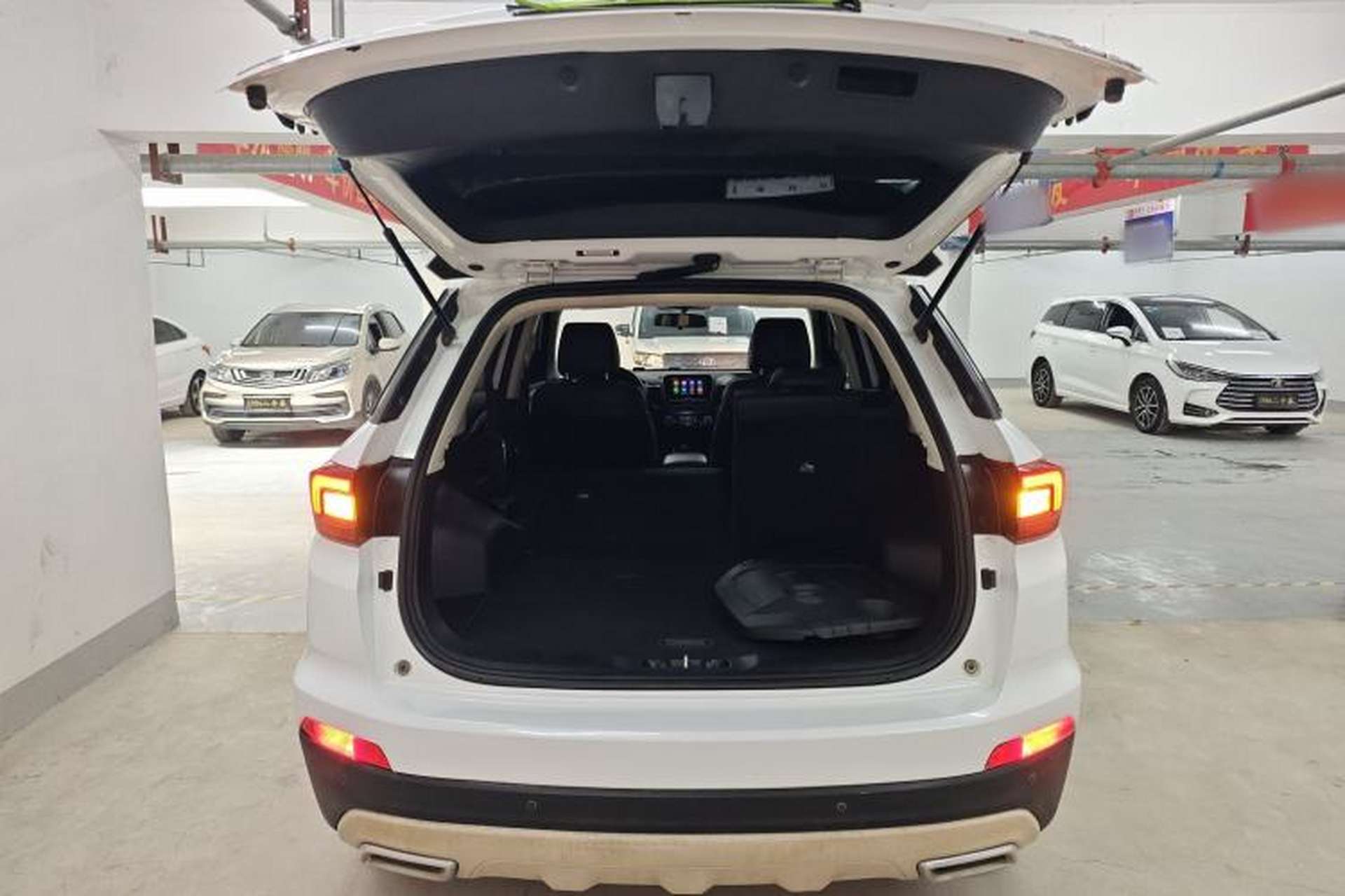 Used CHANGAN CS55 2017 1.5T Automatic Colorful Edition Trunk