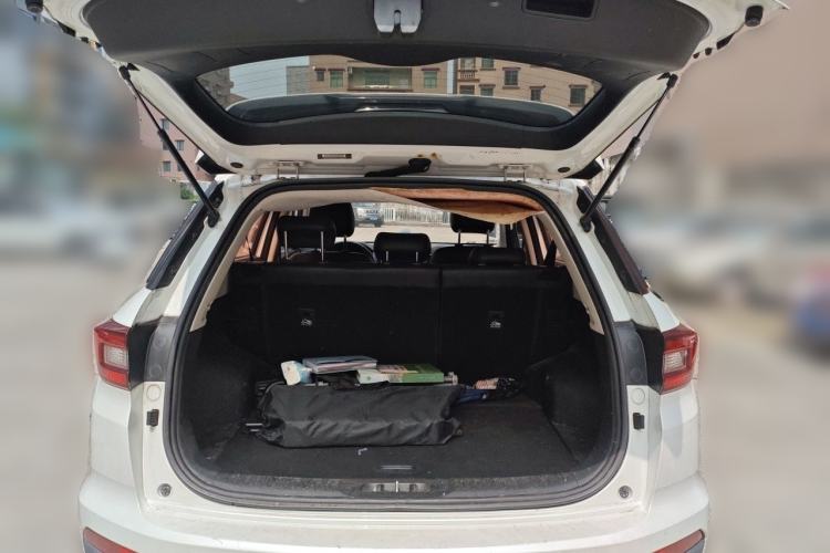 Used CHANGAN CS55 2017 1.5T Automatic Colorful Edition Trunk