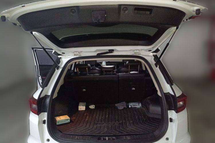 Used CHANGAN CS55 2017 1.5T Automatic Colorful Edition Trunk