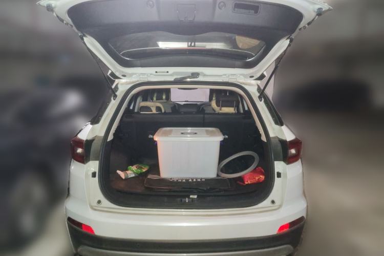 Used CHANGAN CS55 2017 1.5T Automatic Colorful Edition Trunk
