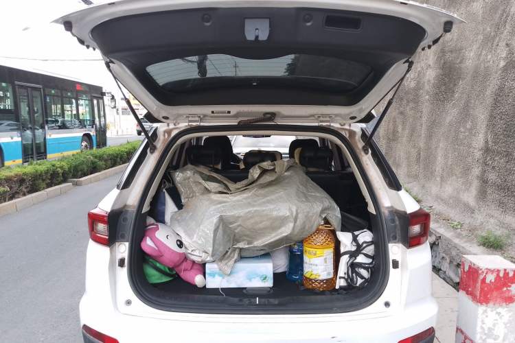 Used CHANGAN CS55 2017 1.5T Manual Colorful Edition Trunk