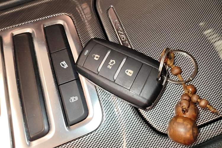 Used CHANGAN CS55 2017 1.5T Automatic Xuan Dong Model Vehicle Key