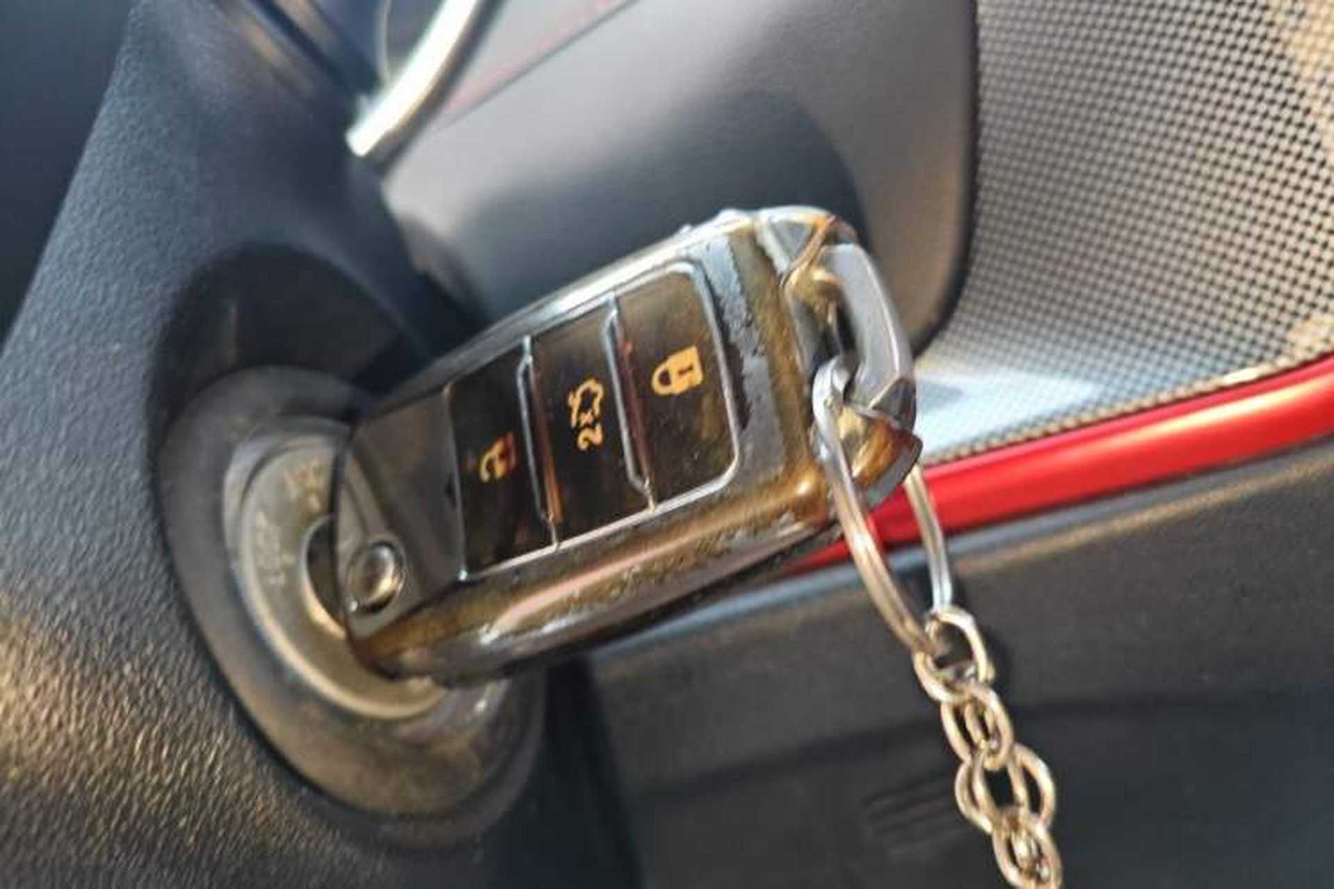 Used CHANGAN CS55 2017 1.5T Manual Colorful Edition Vehicle Key