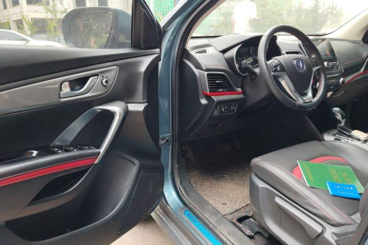 Used CHANGAN CS55 2018 1.5T Automatic Colorful Edition China V Standard Driver Seat