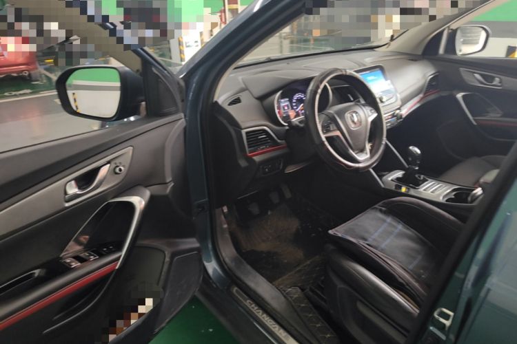 Used CHANGAN CS55 2018 1.5T Manual Colorful Model China V Standard Driver Seat