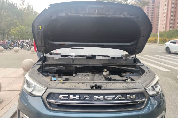 Used CHANGAN CS55 2018 1.5T Manual Colorful Model China V Standard Engine Bay