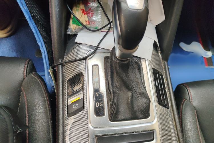 Used CHANGAN CS55 2018 1.5T Automatic Xuan Dong Model China V Standard Gear Lever