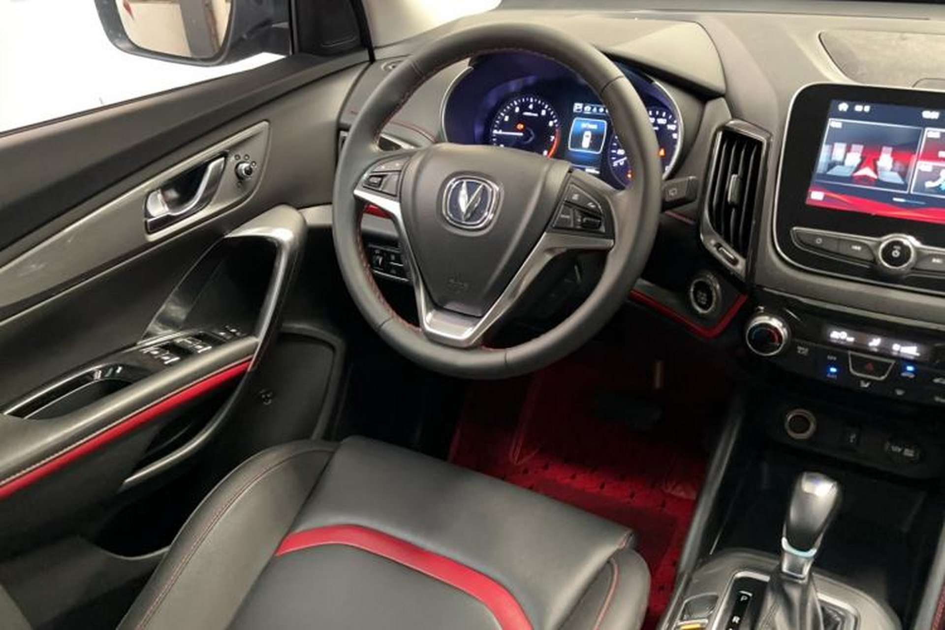 Used CHANGAN CS55 2018 1.5T Automatic Xuan Dong Model China V Standard Interior 1