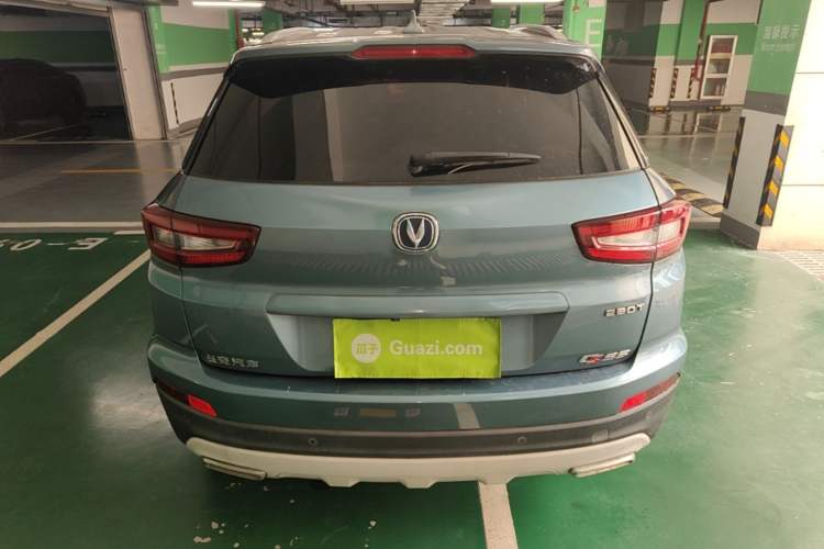 Used CHANGAN CS55 2018 1.5T Manual Colorful Model China V Standard Rear